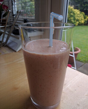 Banana Apple Cherry Tomatoes Smoothie – Awesome Smoothie