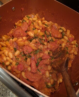 pepperoni and cannellini beans stew ready