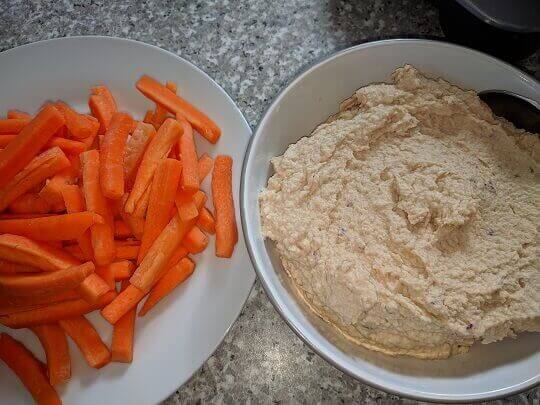 The 5 Minute Hummus – It’s As Easy As It Gets
